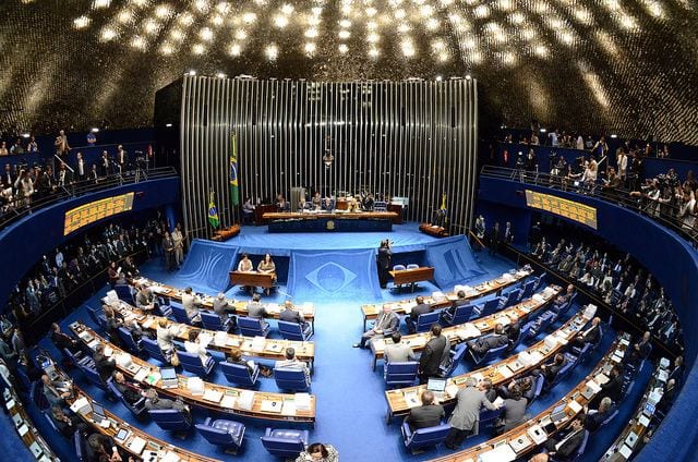 Governo articula no Congresso nova política para o gás natural