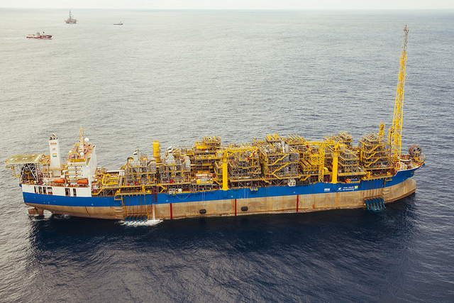 O FPSO Cidade de Saquarema operando no campo de Lula Central na Bacia de Santos (Foto: Cortesia PAC)