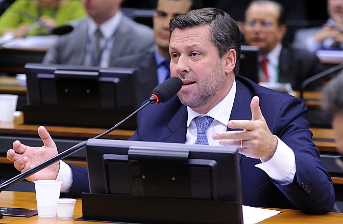 O deputado Carlos Sampaio (PSDB/SP) é autor do projeto