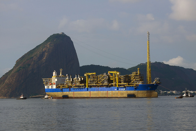 O petróleo e a doença holandesa no Rio de Janeiro