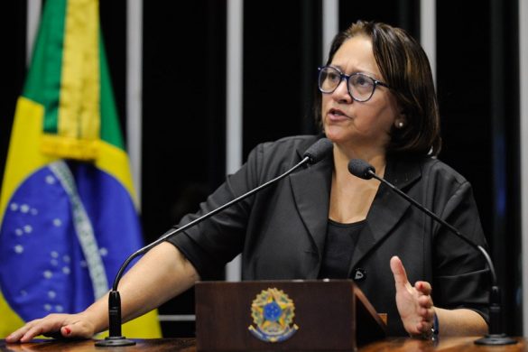 Sem experiência no Executivo, senadora Fátima Bezerra (PT) lidera as pesquisas há um mês com base na rejeição ao governo de Robson Faria (PSD)/ Foto: PT no Senado