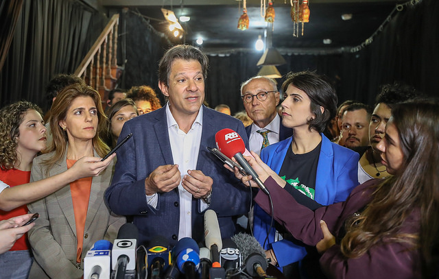 Encontro do candidato à Presidência Fernando Haddad com estudantes prounistas e cotistas nesta quarta-feira, 12, em São Paulo. Fotos: Ricardo Stuckert