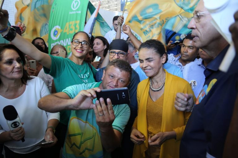 Marina Silva em ato de campanha nesta segunda-feira em Aracaju. Foto: Cortesia 