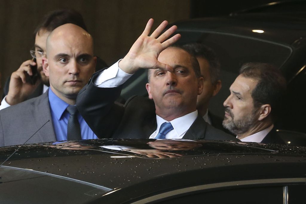 O futuro ministro da Casa Civil, Onyx Lorenzoni, após reunião com Bolsonaro no Centro de Cultura Banco do Brasil (CCBB), sede do governo de transição, em Brasília.