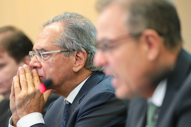 Paulo Guedes, ministro da Economia, e Bento Albuquerque, ministro de Estado de Minas e Energia. Foto: Saulo Cruz/MME