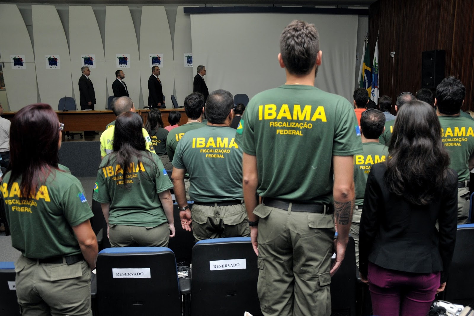 Contra-almirante Alexandre Dias da Cruz assume Ibama no Rio