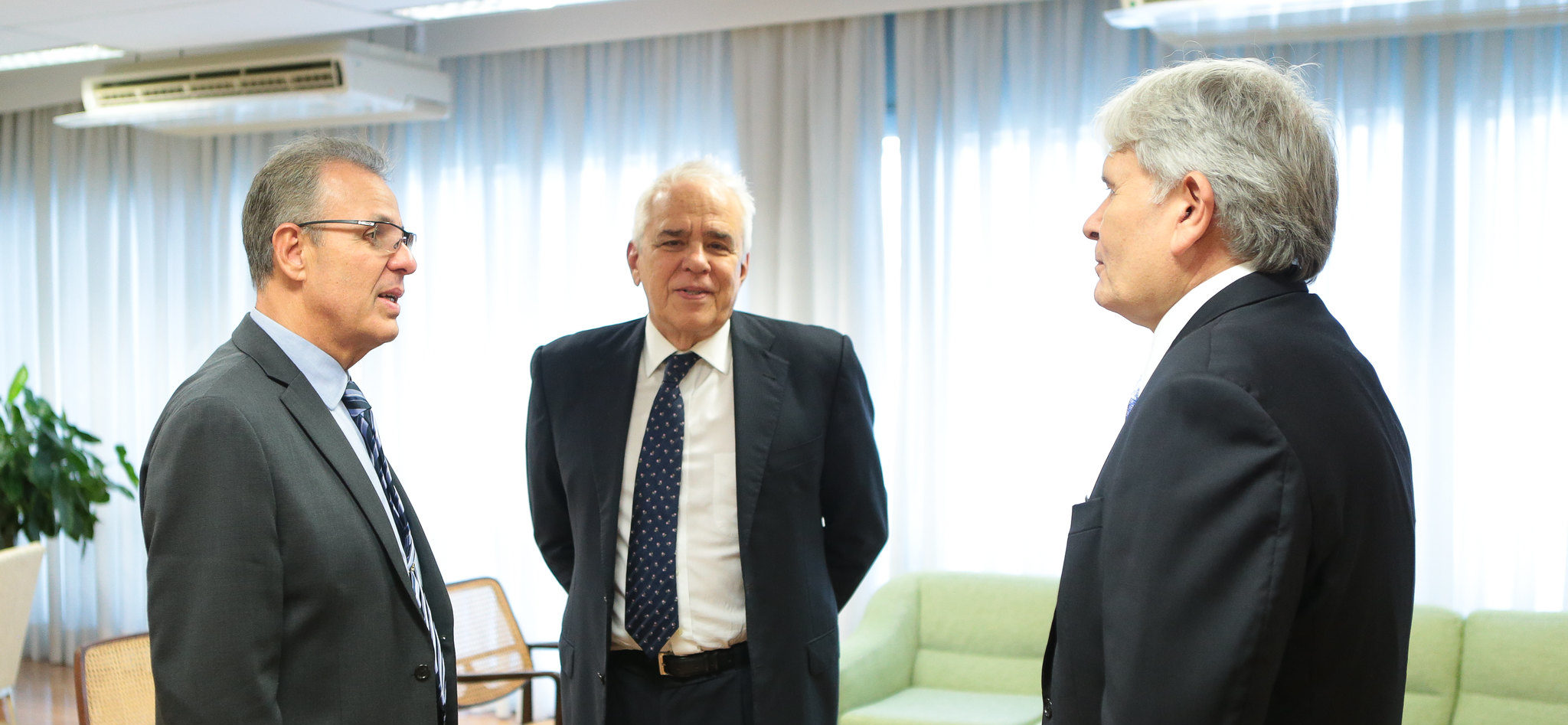 Brasília-DF 05/02/2019  Bento Albuquerque, Ministro de Minas e Energia, recebe:  Roberto Castello Branco- Presidente da Petrobras  Leandro Alves- Consultor Do Presidente da Petrobras  Ministério de Minas e Energia (MME)  Foto: Saulo Cruz/MME