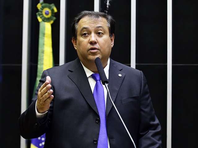 Deputado SEBASTIÃO OLIVEIRA