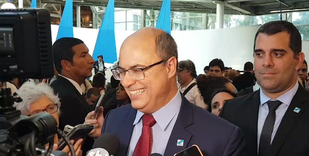 "Eu sou bom de briga no tribunal", afirma Witzel sobre judicialização do mercado livre