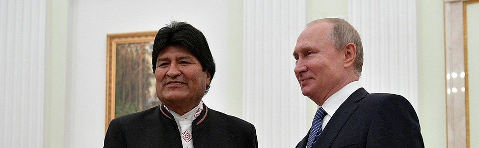 Evo Morales e Putin assinam acordos para investimentos no Brasil