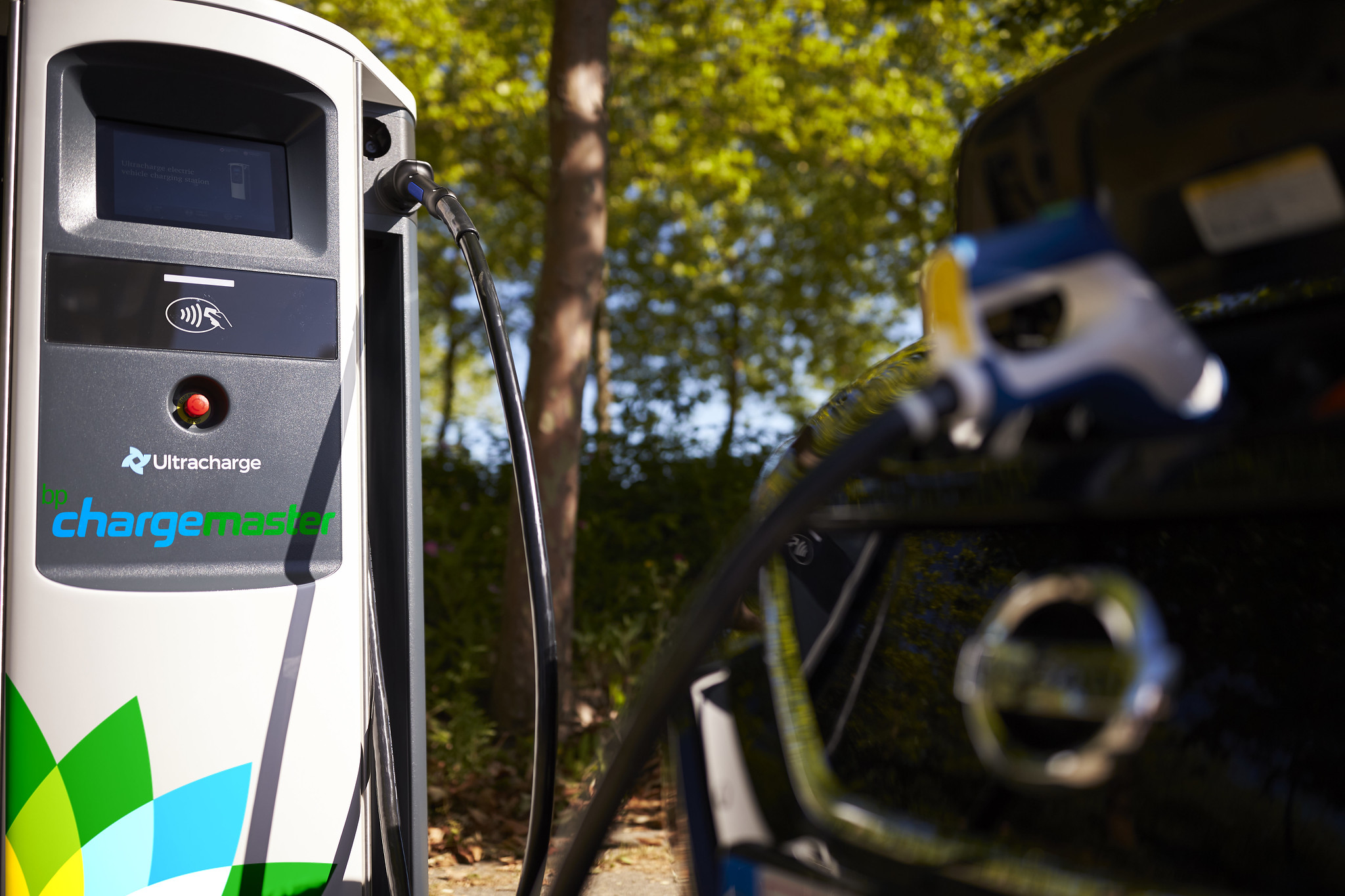 BP Chargemaster - charging station (artist's impression)