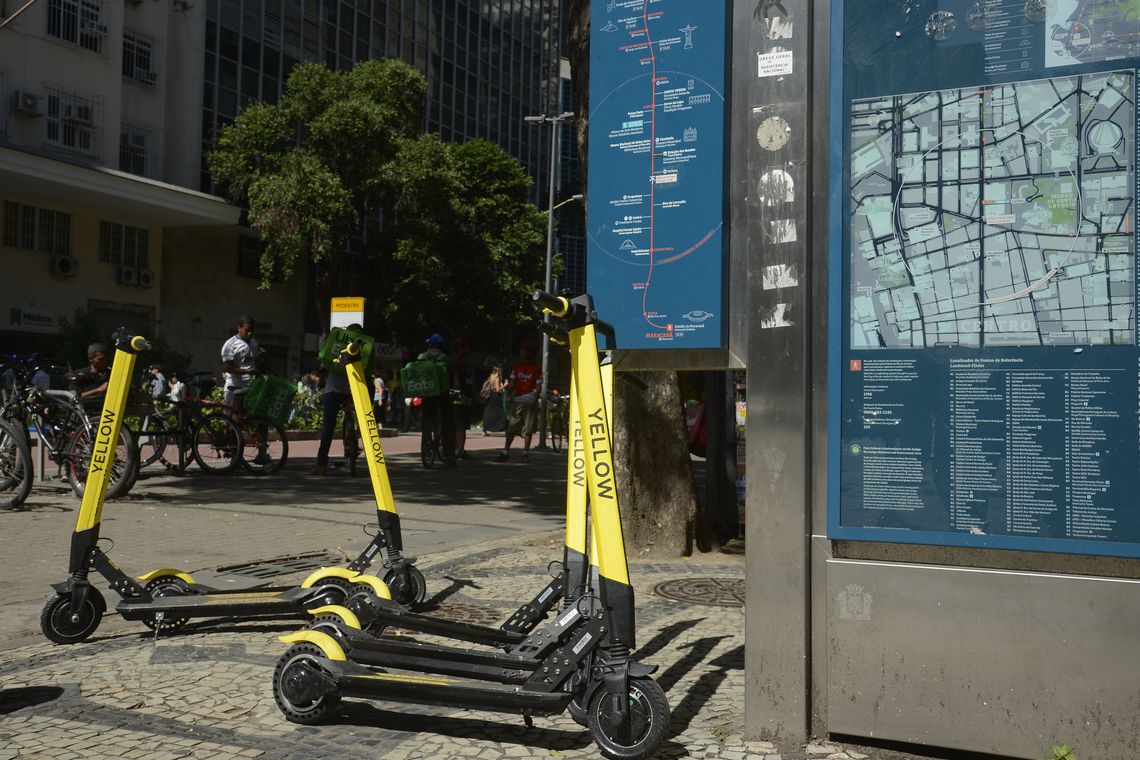 Patinetes elétricos estão na nova versão do texto que previa, originalmente, promover a eletrificação do transporte de massa / Foto: EBC