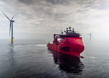 Plataforma offshore Dudgeon da Statoil para exploração de petróleo e gás associada à eólica offshore (Foto Jan Arne Wold Woldcam/Equinor)