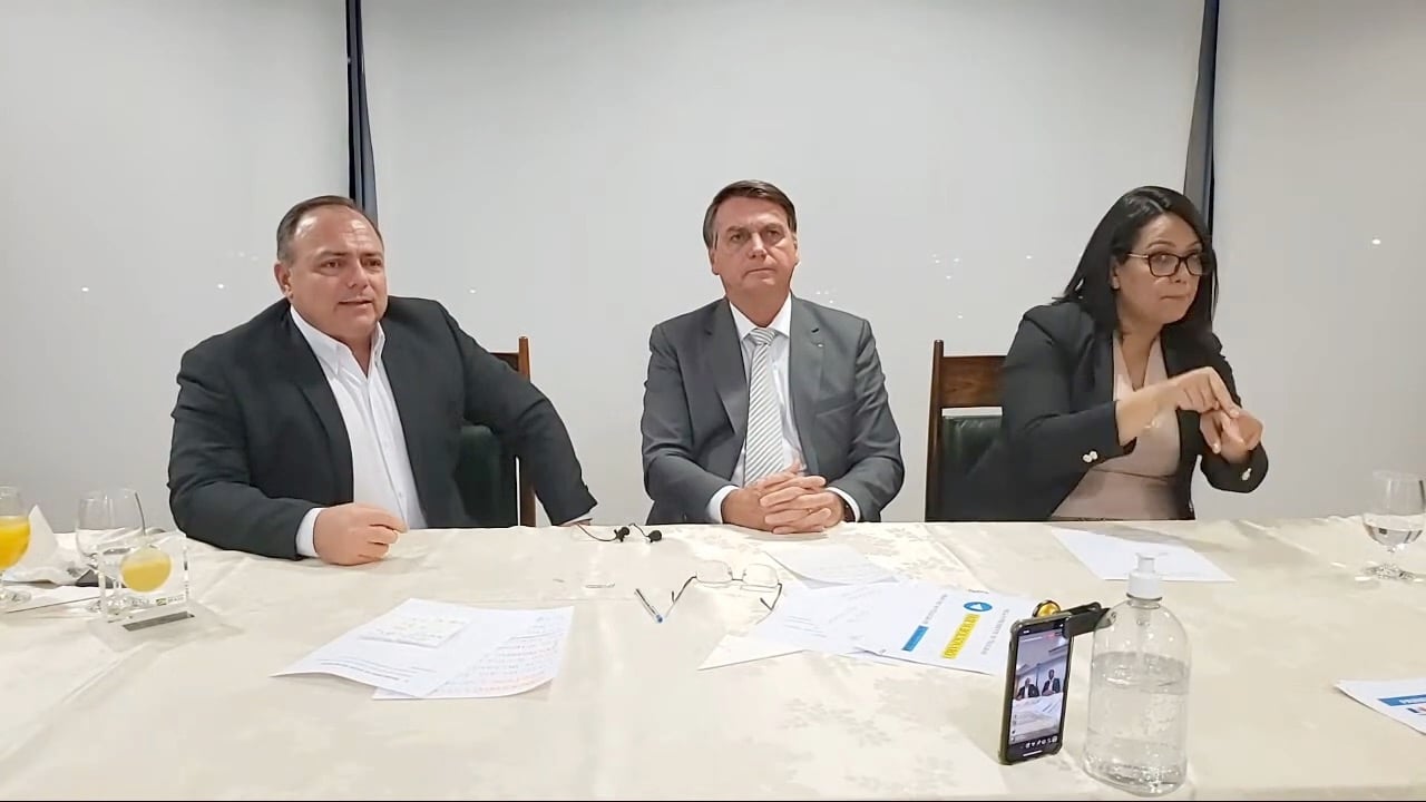 O presidente Jair Bolsonaro na sua live semanal em 14 de janeiro de 2021. Foto: Reprodução