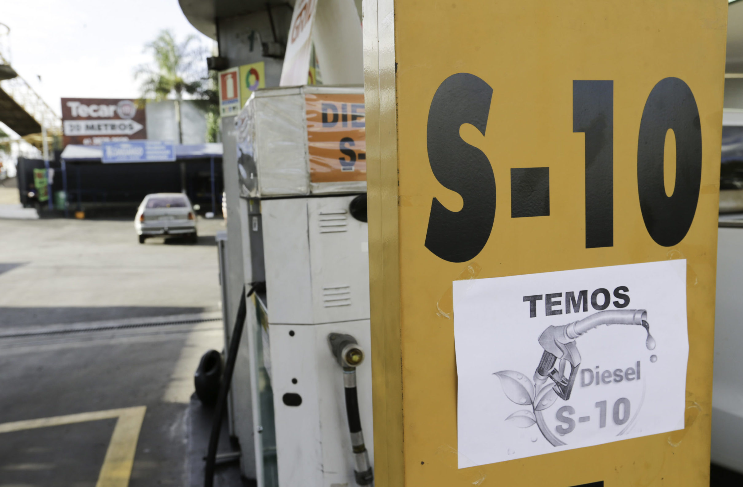 Posto de combustível em Brasília. Foto por Fabio Rodrigues Pozzebom, Agência Brasil