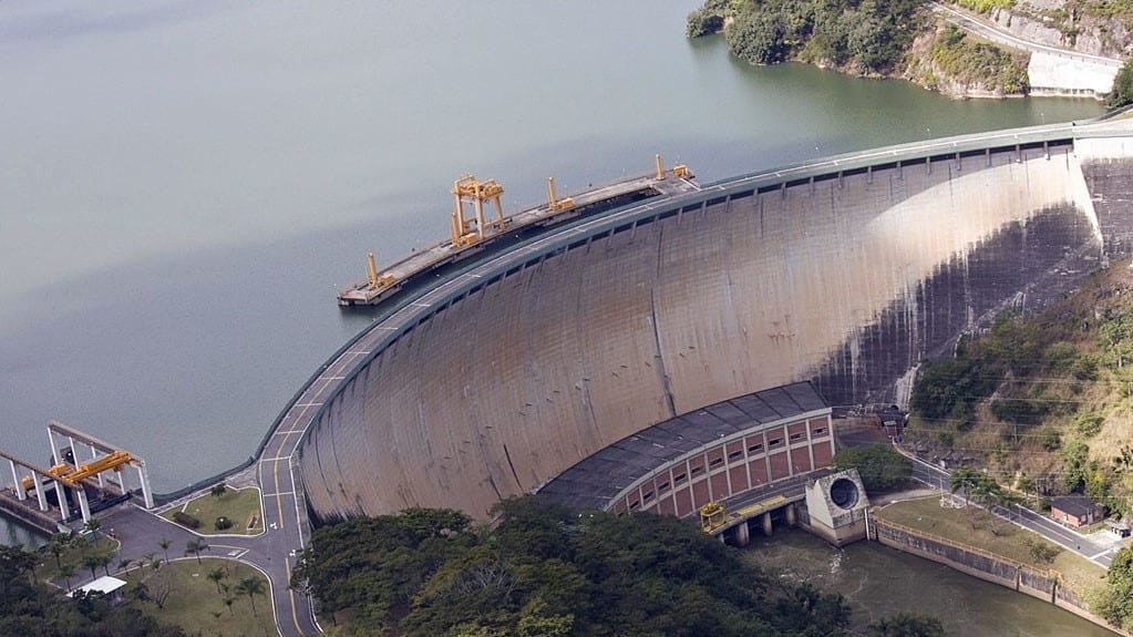 Concentração de mercado da Eletrobras privatizada preocupa agentes – foto Usina controlada por Furnas, da Eletrobras, em Minas Gerais