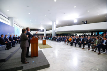 Cerimônia de Lançamento da Carteira de Identidade Nacional
(Brasilia - DF, 23/02/2022) Palavras do Presidente da República, Jair Bolsonaro.

Foto: Alan Santos/PR