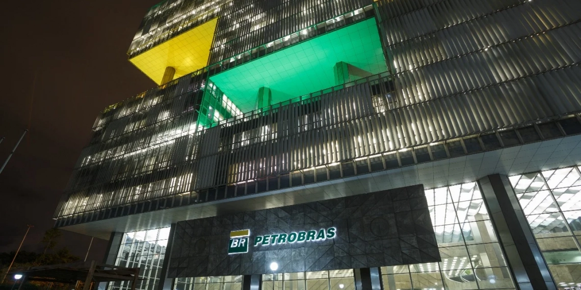 Edifício sede da Petrobras, no Rio de Janeiro. Lucro da Petrobras entra em debate na corrida presidencial