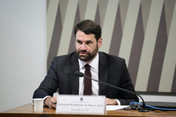 ANP aprova novas regras para acesso de terceiros aos terminais aquaviários. Na imagem, Fernando Moura, Diretor da ANP (Foto: Pedro França/Agência Senado)