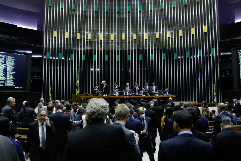 Câmara dos Deputados aprova texto-base da PEC dos Benefícios. Na imagem, Plenário da Câmara dos Deputados durante sessão (Foto: Elaine Menke/Câmara dos Deputados)