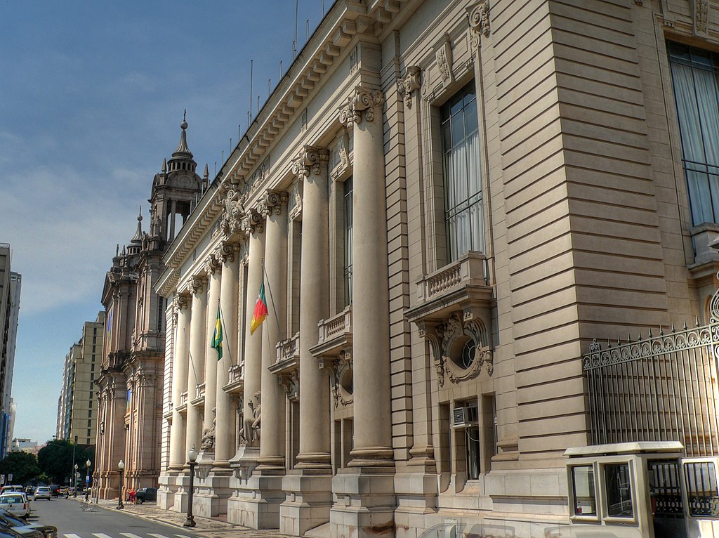 Na imagem, palácio Piratini, sede do governo gaúcho (Foto: João Vicente/Wiki Commons)