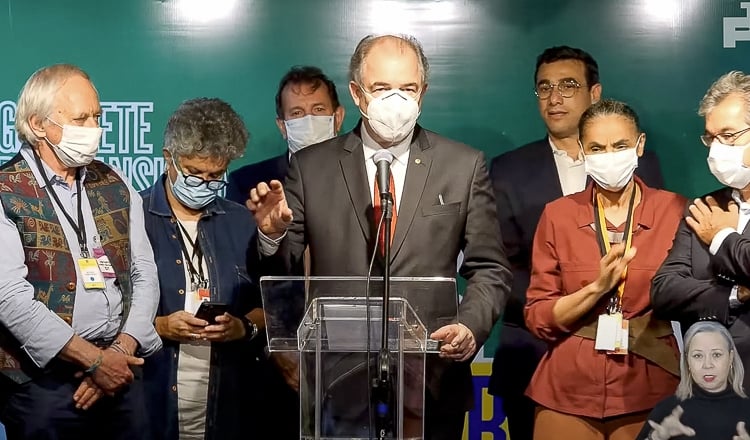 Transição promete forte redução do desmatamento em 2023. Na imagem: coletiva do GT de Meio Ambiente, do grupo de transição para o novo governo Lula (Foto: Reprodução)