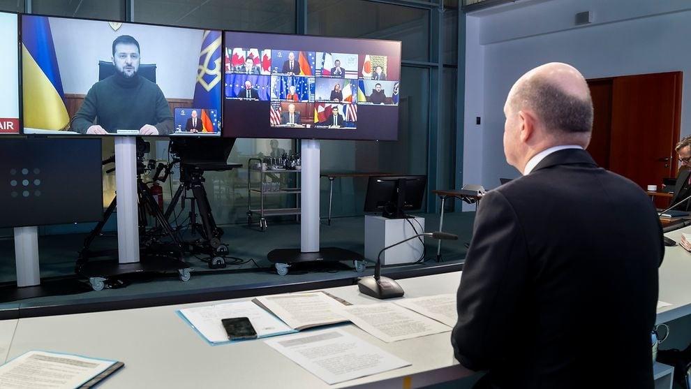 G7 lança clube do clima e pode padronizar commodities verdes. Na imagem: presidente ucraniano Volodymyr Zelensky participa da conferência virtual do G7 (Foto: Governo Federal/Imo)