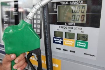 Testes indicam viabilidade de aumentar a mistura de etanol para 30%. Na imagem: Bomba de etanol em posto de combustíveis da Petrobras (Foto: Divulgação)