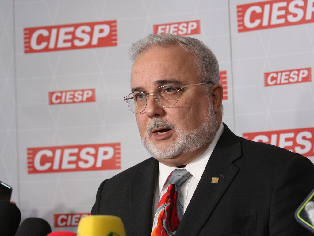 Petrobras quer mudar fórmula de preço do gás natural, diz Prates. Na imagem: Jean Paul Prates, presidente da Petrobras, na Fiesp (Foto: Rovena Rosa/Agência Brasil)