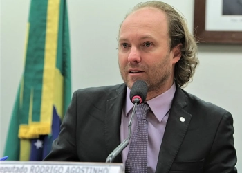 Ibama: Petrobras pode pedir nova licença para Foz do Amazonas, mas hoje não há viabilidade. Na imagem: Deputado federal da frente ambientalista do Congresso, Agostinho assume presidência do Ibama (Foto: Câmara dos Deputados)