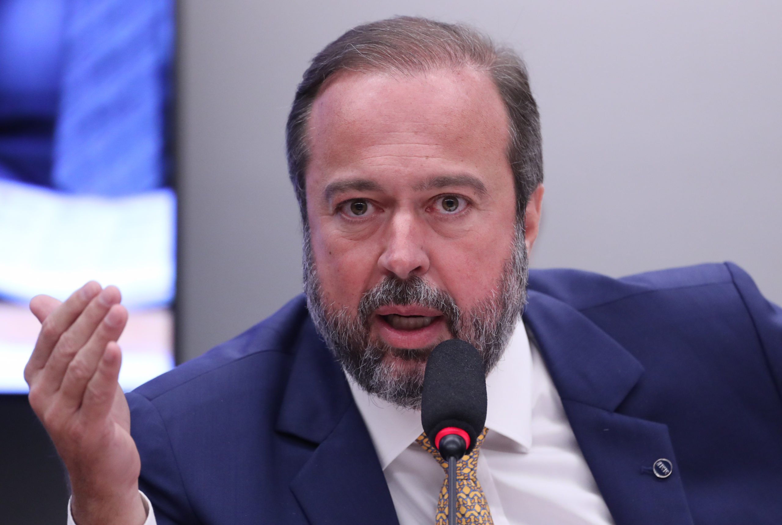 Petrobras tem condições de reduzir preço do gás de imediato, diz ministro. Na imagem: Ministro do MME, Alexandre Silveira, na CME (Comissão de Minas e Energia) na Câmara, em maio de 2023 (Foto: Bruno Spada/Câmara dos Deputados)