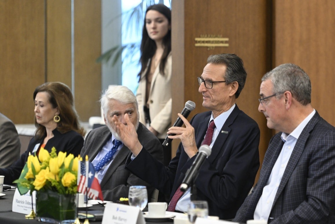 Grande desafio da Petrobras será tornar os seus produtos mais verdes, diz Maurício Tolmasquim. Na imagem: Maurício Tolmasquim, diretor de Transição Energética da Petrobras, durante a OTC 2023, em Houston (Foto: Agência Petrobras)