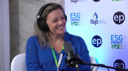 Diversidade é fundamental na transição para economia de baixo carbono, diz Heloísa Borges. Na imagem: Heloísa Borges, diretora da EPE, em entrevista exclusiva para o estúdio epbr durante o ESG Energy Forum do IBP, no Rio de Janeiro em junho de 2023 (Foto: Stéferson Faria/epbr)