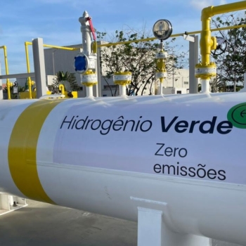 Associações de energia renovável propõem política para hidrogênio sem gás natural. Na imagem: Tanque de armazenamento de hidrogênio em projeto de P&D Pecém H2V, da EDP, no Ceará (Foto: Divulgação EDP)