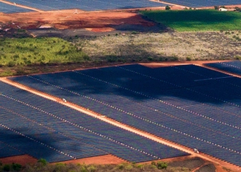 Elera inaugura maior usina solar do Brasil; veja o ranking na epbr. Na imagem: Usina solar fotovoltaica Janaúba 2 da Elera Renováveis, em Minas Gerais (Foto: Divulgação)