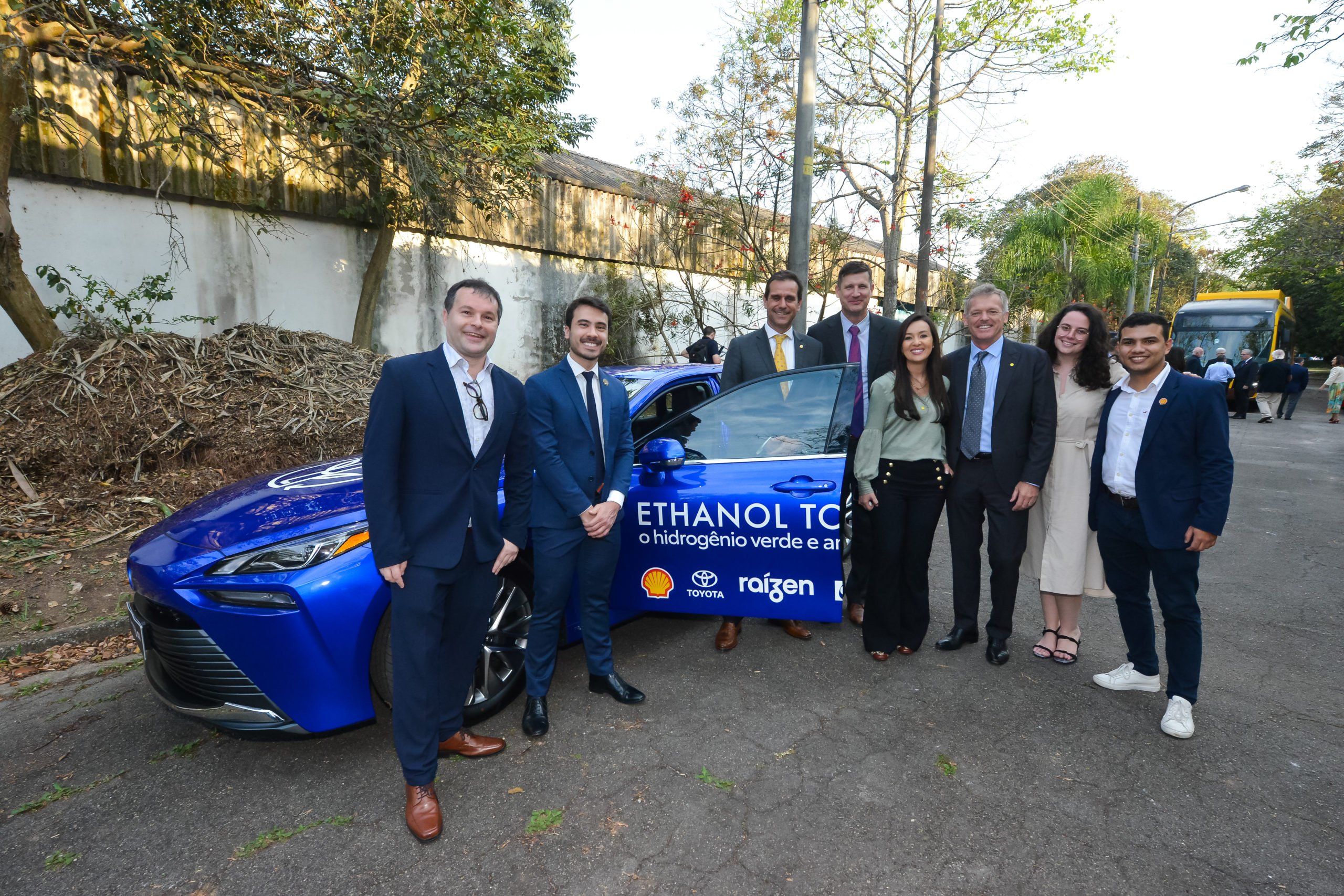 Toyota Mirai vai testar o hidrogênio de etanol na USP (Foto: Divulgação Shell)