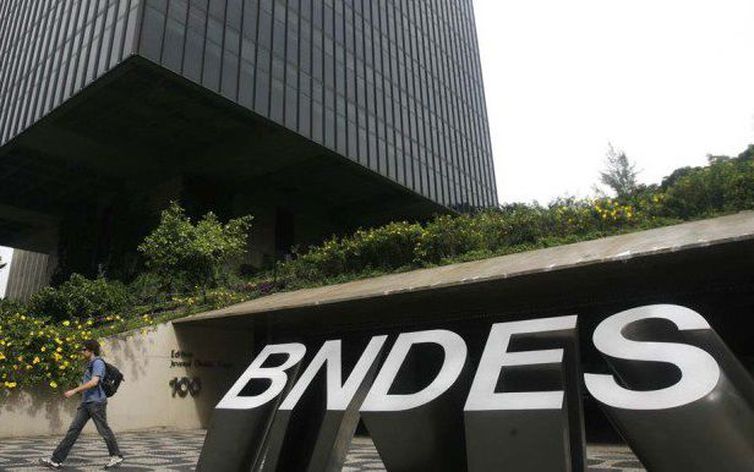 Fundo Clima: entenda condições, valores, gestão e o que muda com a nova resolução. Na imagem: Edifício sede do BNDES (Foto Divulgação)