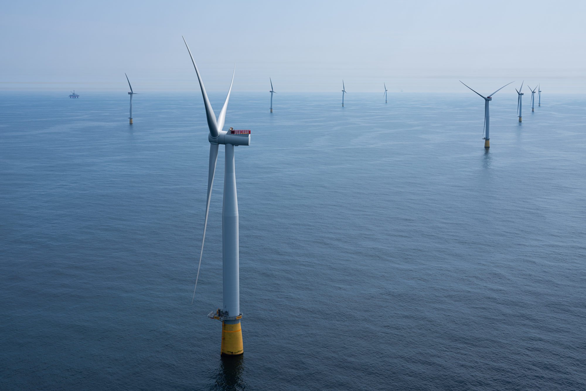 Aerogeradores do maior parque eólico flutuante do mundo, Hywind Tampen, da Equinor, no Mar do Norte (Foto: Ole Jørgen Bratland/Equinor)