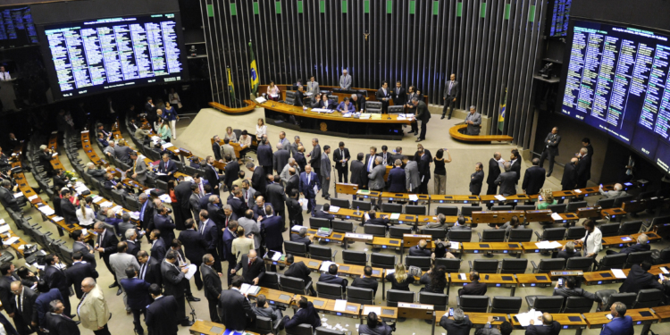 Plenário da Câmara dos Deputados durante sessão conjunta (Foto Jonas Pereira/Agência Senado)