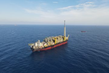 Produção de óleo e gás bate recorde no Brasil em julho de 2023; veja ranking das maiores plataformas do país. Na imagem: FPSO Guanabara, no campo de Mero (Foto: Cortesia Modec)