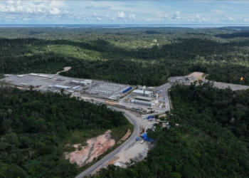 Vista aérea da UTE Jaguatirica II, com capacidade instalada de 140,834 MW, é movida a gás natural do campo de Azulão (operado pela Eneva), na Bacia do Amazonas (Foto Cortesia)