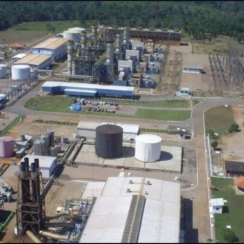 Vista da termelétrica a diesel Termonorte II (349 MW), em Porto Velho, Rondônia, que pode ter a segunda energia mais cara do Brasil (Foto: Reprodução Helen M.)