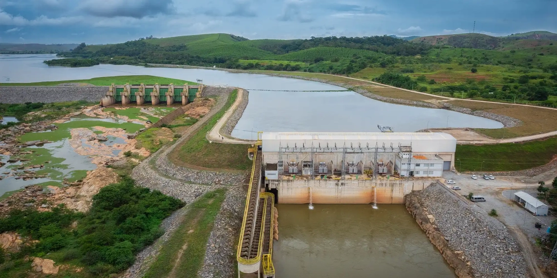 Eletrobras conclui a compra da hidrelétrica Baguari por R$ 875 milhões da Cemig e Neoenergia. Na imagem: UHE Baguari (140 MW), no Rio Doce, em Governador Valadares, Minas Gerais (Foto: Divulgação)