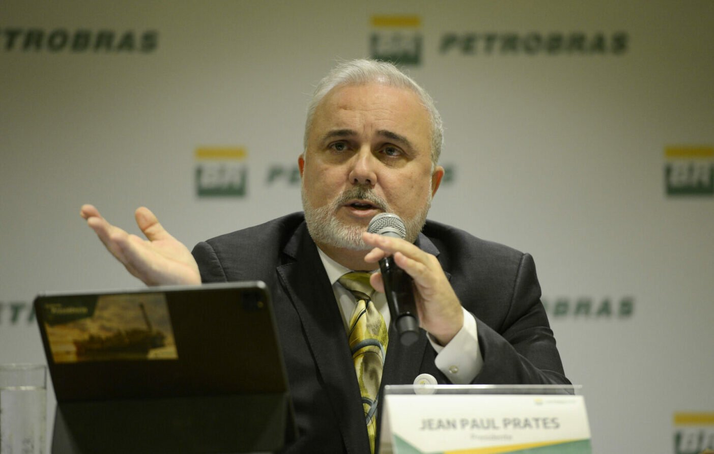 Alexandre Silveira, do MME, precisa seguir a lei para reduzir combustíveis, diz CEO da Petrobras. Na imagem: Jean Paul Prates, presidente da Petrobras (Foto: Tomaz Silva/Agência Brasil)