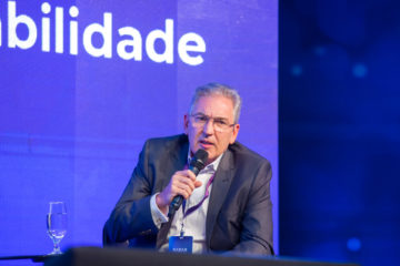 Venda parcial da TAG pretende ampliar foco em energia renovável e transmissão de energia, diz Engie. Na imagem: CEO da Engie Brasil Energia, Eduardo Sattamini (Foto: Fernando Willladino/Fiesc)