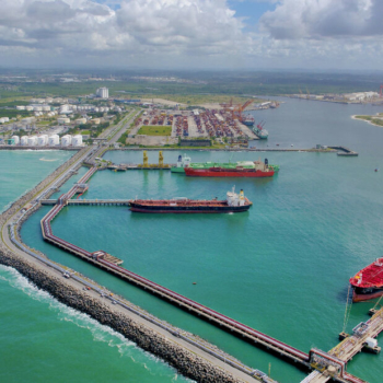 Vista aérea do Complexo Industrial Portuário de Suape, em Pernambuco (Foto Divulgação)