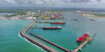 Vista aérea do Complexo Industrial Portuário de Suape, em Pernambuco (Foto Divulgação)