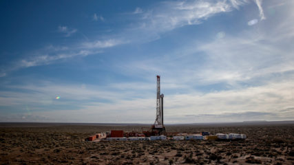 Exploração de gás pela Pluspetrol na província de Vaca Muerta, na Argentina (Foto: Divulgação)