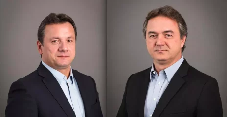 J&F entra no óleo e gás com compra da Fluxus, de Ricardo Savini (fundador da 3R Petroleum), além da aquisição de ativos de óleo e gás na Argentina. Na imagem: Irmãos Wesley e Joesley Batista (Foto: Montagem)