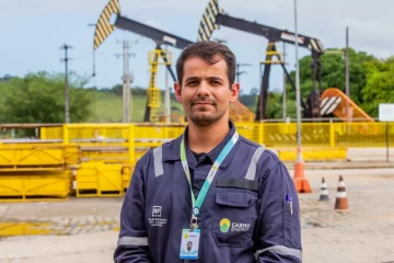 Carmo Energy planeja quintuplicar produção de petróleo em Carmópolis e monetizar gás natural, diz Philipe Passos [na imagem], gerente regulatório da petroleira independente (Foto: Divulgação)